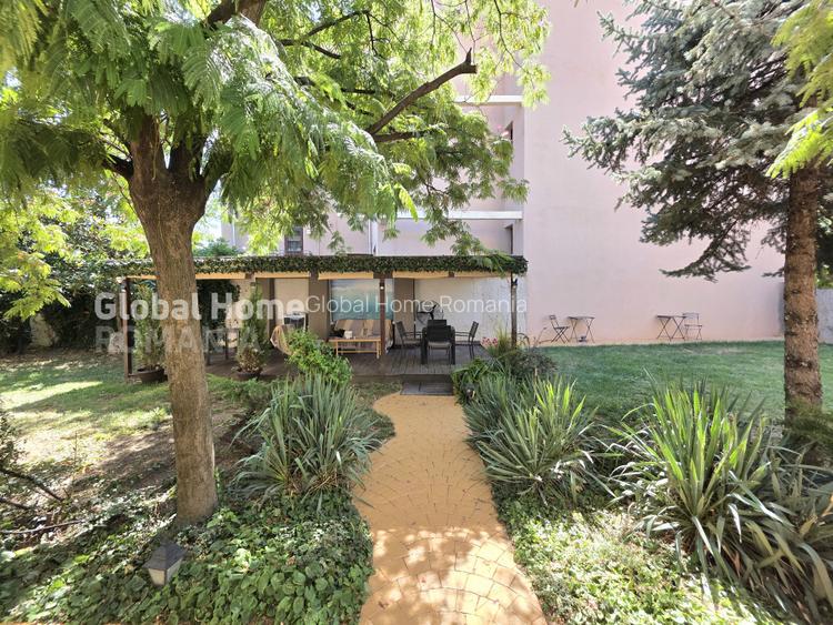Cismigiu Garden | Office Interbelic Villa - 12 Rooms - 637 Land - 441Sqm Surface - 50