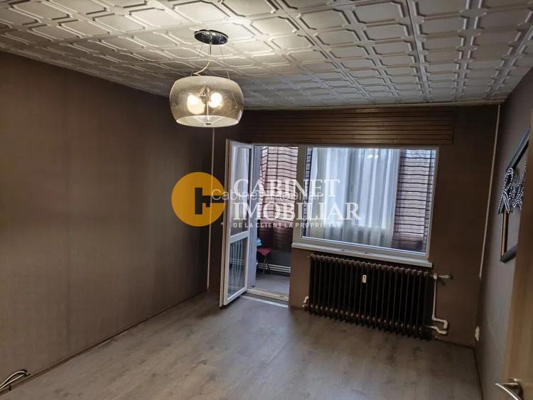 3 camere, Tatarasi, liber! - 2