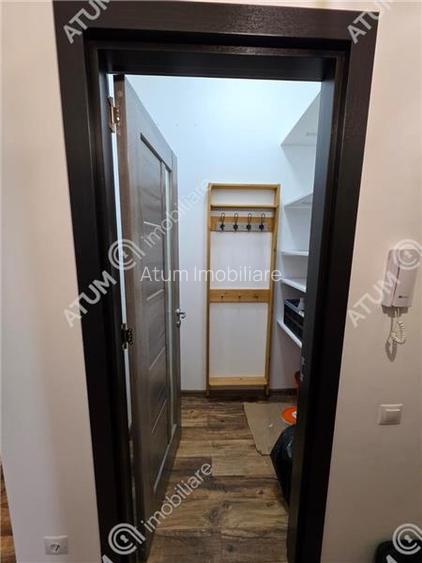 Apartament cu 3 camere decoamndate curte si terasa in zona Selimbar - 13