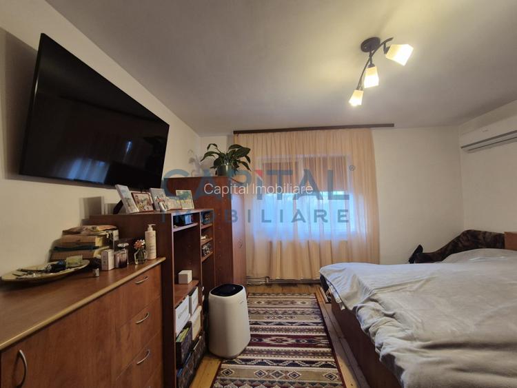 Casa pe un nivel, cu livada,  la intrarea in Dezmir - 6