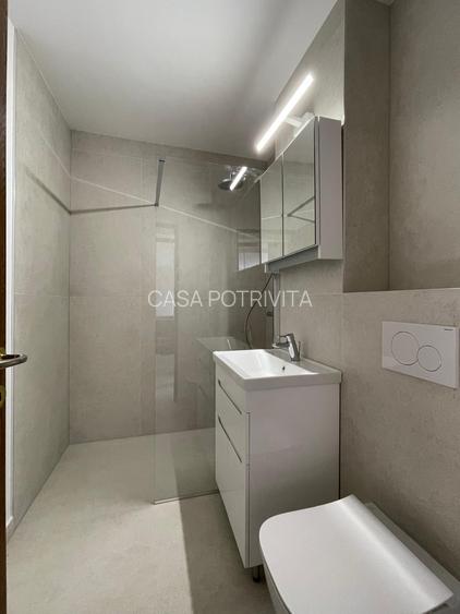 Faleza Nord, apartament 2 camere, mobilat si utilat modern, vedere la mare - 17