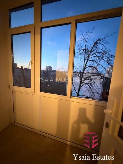 EXCLUSIVITATE -2 SEMIDECOMANDATE LA VANZARE - ZONA DORALY - - 19