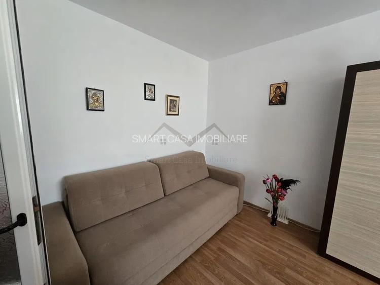 Apartament 3 camere Tg. Cucu - 4