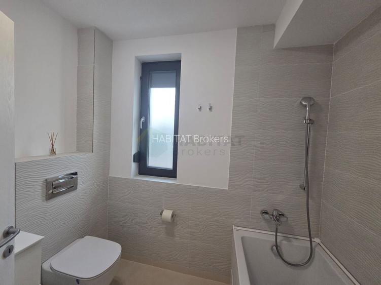 Vilă  cu mansardă, piscină și design modern – Tunari - 25