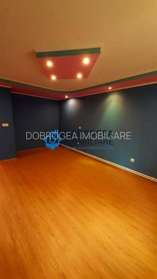 C5 - APARTAMENT DOUA CAMERE TRANSFORMAT IN 3, SUPRAFATA 64 MP ,PARTER , CENTRALA - 5