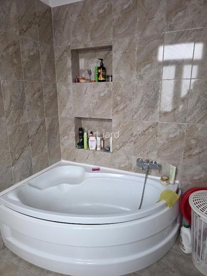 De vânzare vila rond Coșbuc unirii - 10