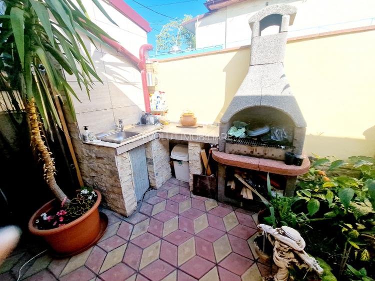 Casa la sol cu 3 camere + pod circulabil, complet renovata zona Anda, Constanta - 32