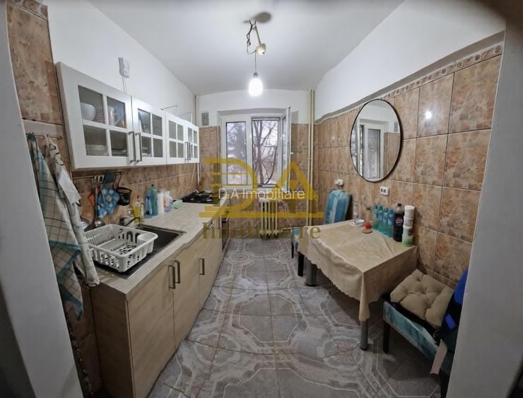 Apartament 3 camere de vanzare, et 3/10,Parc Bazilescu - 2