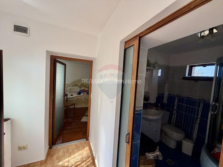 Casă / Vilă cu 4 camere de vânzare - 7