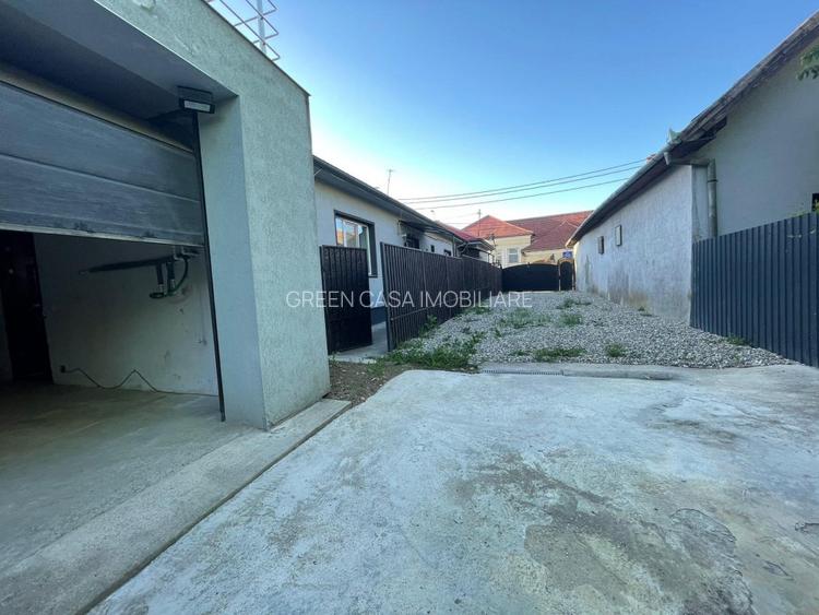 Casă individuală de vânzare, 286mp utili, teren 669mp - 16
