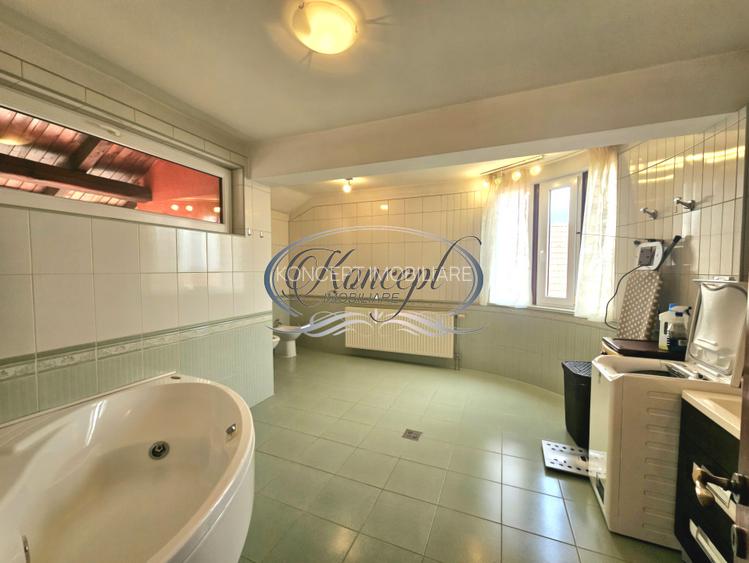 Proprietate eleganta cu gradina generoasa si acces facil Europa - 19