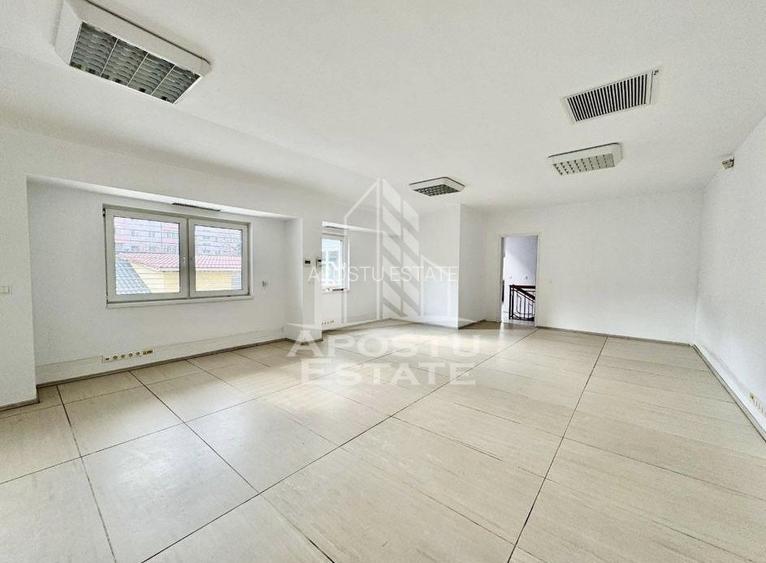 Casa individuală 7 camere, Centrala proprie , semimobilata , Balcescu - 9