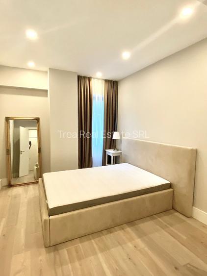 Gradina Privata -  3 camere Pipera -TRIANA - Piscina exterioara - 2 parcari - 10