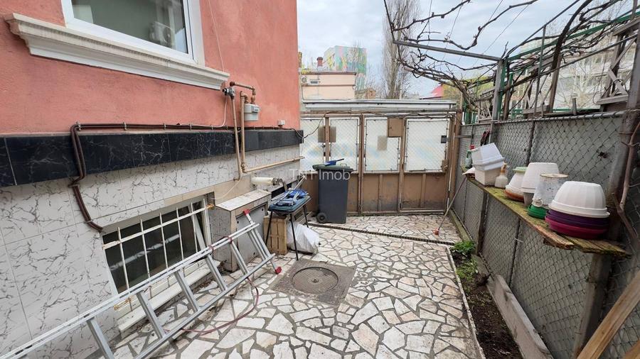 Vila cu 4 camere D+P+1 | Piata Unirii | Bd. Marasesti | 2 locuri parcare - 16