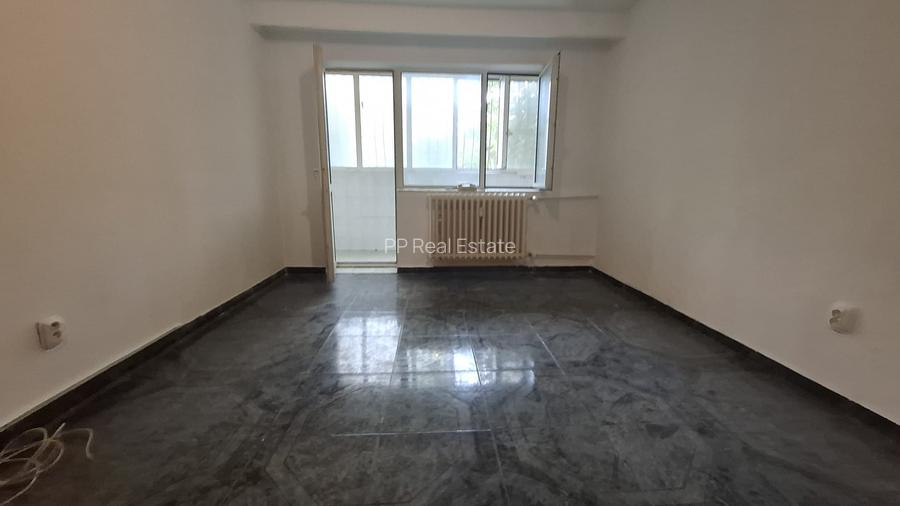 Ciresica - ap 3 cam , parter (gaze la usa ) - 13