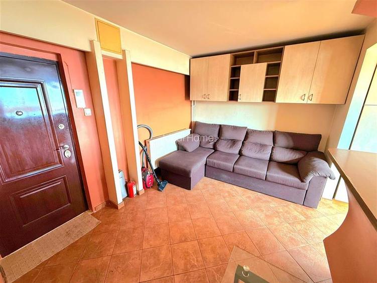 Canta - Apartament cu 2 camere - Bloc din 1987 - 2