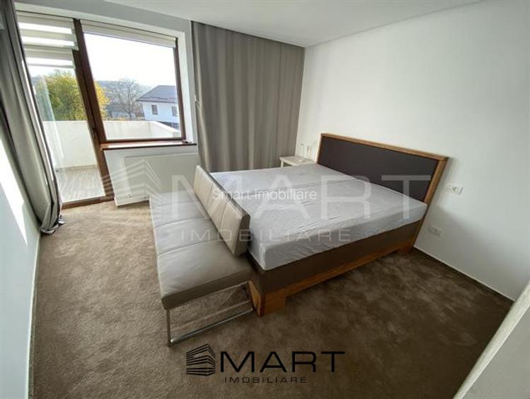 Vila de lux 5 camere +1500mp teren Cisnadie - 13