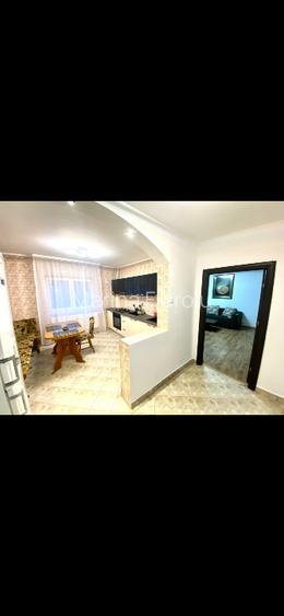 Apartament de închiriat  - 8