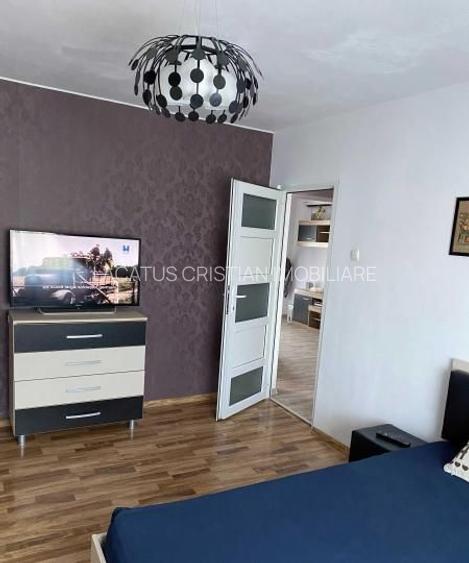 APARTAMENT 3 CAMERE DECOMANDAT CONFORT 1 ZONA INEL 1 - 8