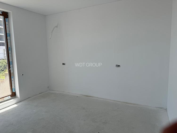 Vânzare/Inchiriere Azil Modern în Techirghiol - Parter + 3 Etaje - 25