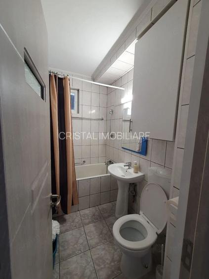 Închiriere Apartament cu 2 camere decomandat, 2 min metrou, parcare, 2 AC - 9