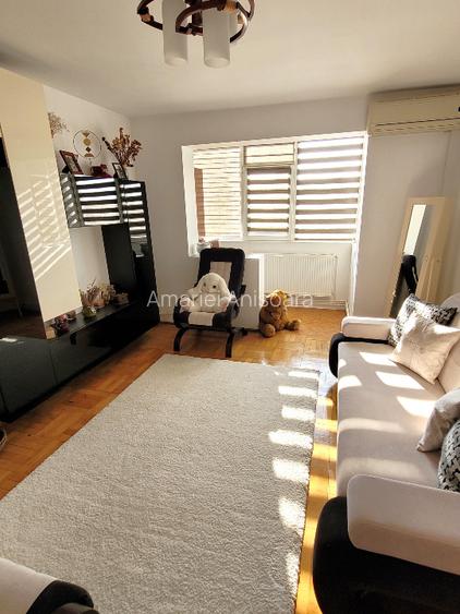 Apartament 2 camere decomandat, cartier Micro 5 - 2