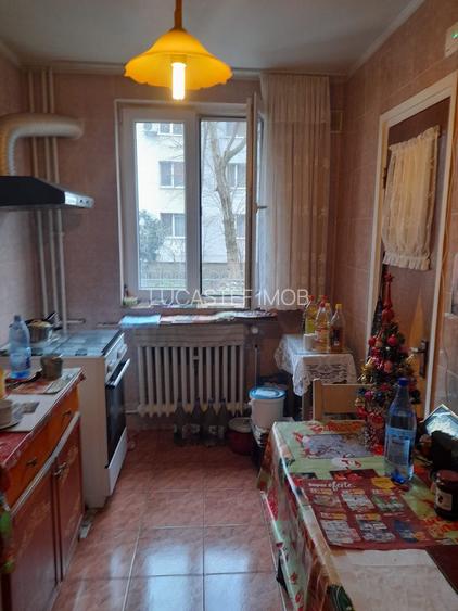 3 CAMERE - TITAN - JEAN STERIADI - 4