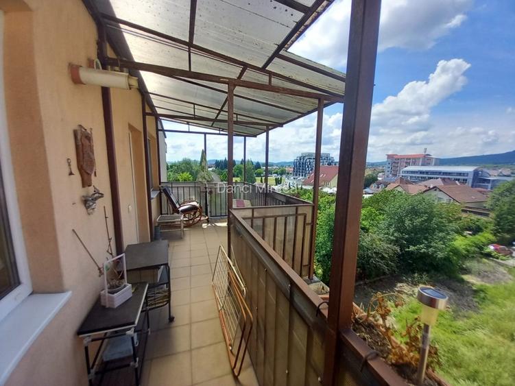 Persoana fizica vand sau inchiriez apartament decomandat - 2