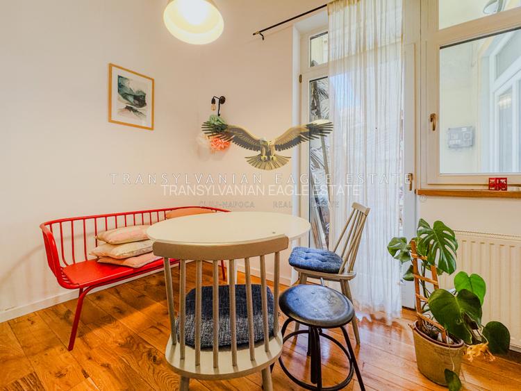 Apartament superb si spațios situat in cladire istorica/Central - 12