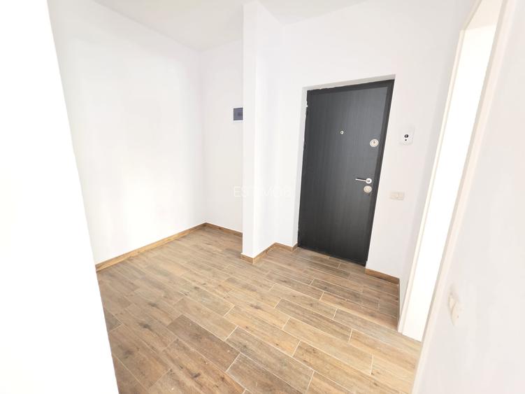 Vanzare garsoniera decomandata Complexul Sanpetru Residance cu loc de parcare - 8