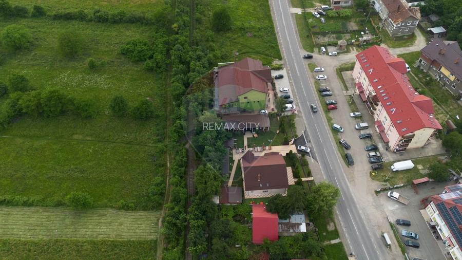 Casa spatioasa de vanzare - 28