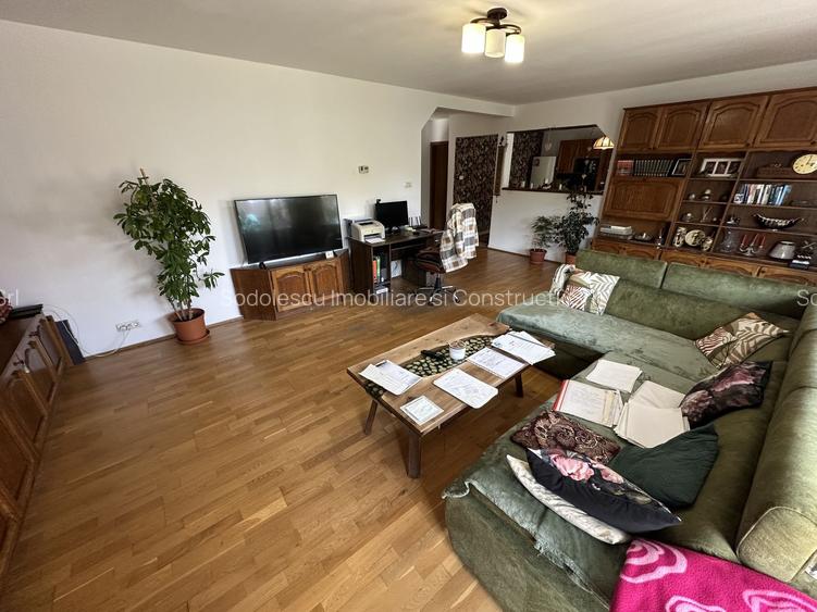 Casa P+ M in spate la Ikea - 7