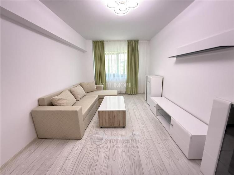 2 CAM BUCIUM INTABULAT PE IASI , GEAM LA BAIE, MOBILAT UTILAT - 12