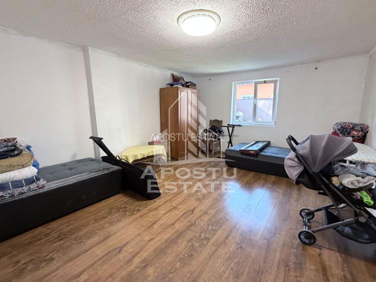 Casa renovata de vanzare langa Shopping City Timisoara - 9