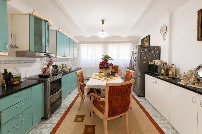 Casă D+P, stil neoclasic, 4 camere, garaj, str. Preparandiei, zona Boul Roșu - 4