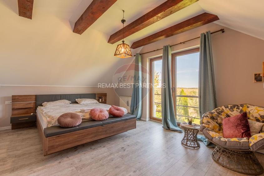 Proprietate exclusivista de vanzare: 2 case | 9 camere | 2000 mp teren - 17