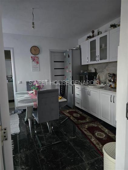 Casa la pret de apartament Str Cimpului - 9