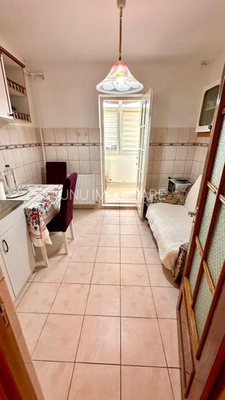 2 Camere Decomandat Etaj Intermediar bloc 1985 zona Nicolina - 3