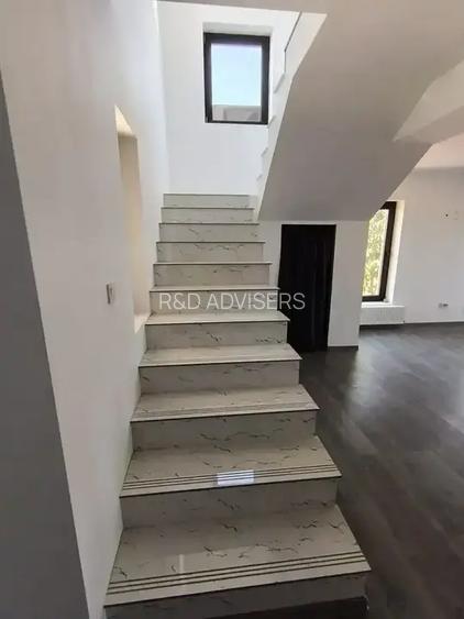 Vila Noua De Vanzare 4 Camere Afumati | Curte 300 MP - 11