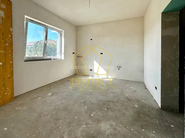 Duplex superb cu 5 camere despartit prin garaj | Dumbravita - 2