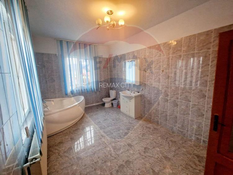 Vilă spațioasă de închiriat – 1 Mai, Piatra Neamț - 20