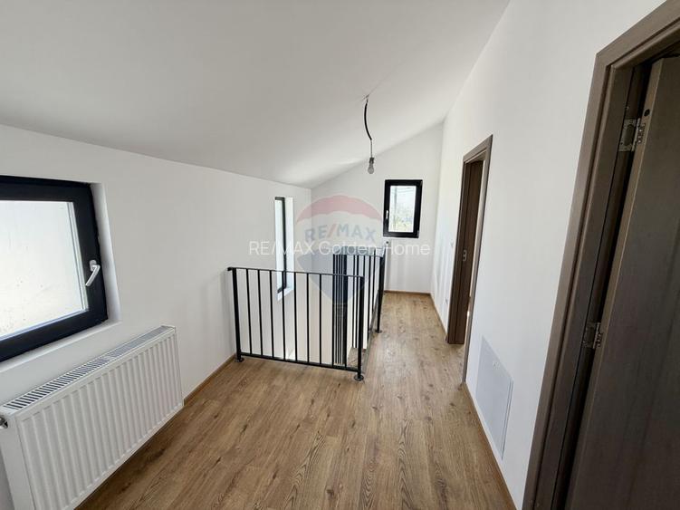 Casă / Vilă Golesti - 18