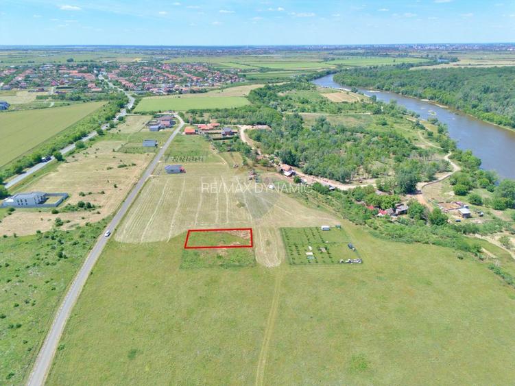 De vânzare teren intravilan, 750 mp, în Fântânele, jud. Arad - 4