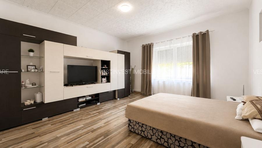 CASA RENOVATA DE VANZARE, SALONTA - 6