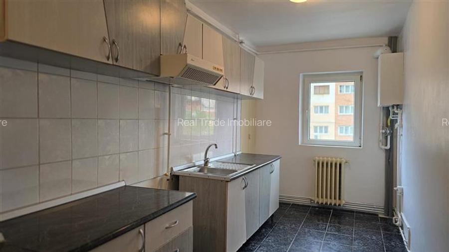 Apartament 2 camere etaj intermediar Racadau - 3