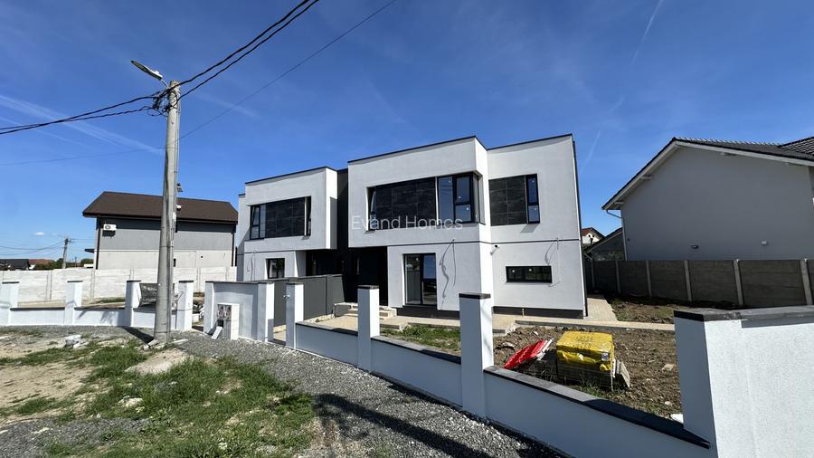 Comision 0% Duplex modern cu perete dublu si teren generos | Serena 1 - 3