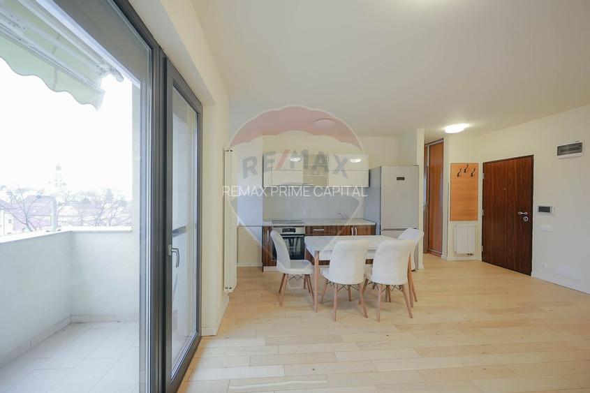 Apartament cu 2 camere de vânzare, ultracentral, Parcul Petőfi Sándor - 6