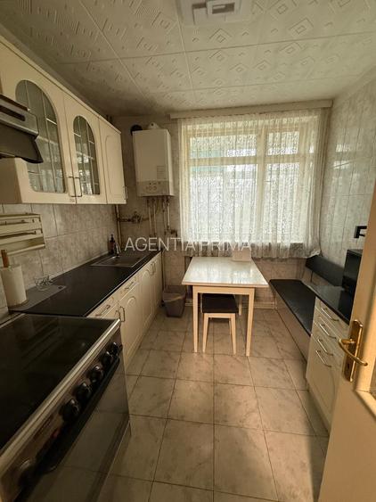 Apartament cu 3 camere semidecomandate, Centru - 5