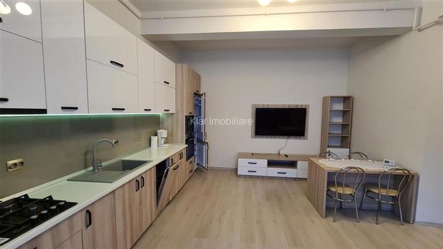 Apartament 2 camere,50mp,balcon,parcare,Centru,str Traian - 4