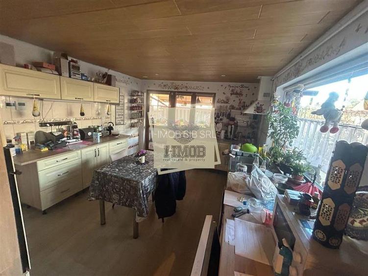 Casa cu 3 camere 3 bai living bucatarie Ciresica - 5